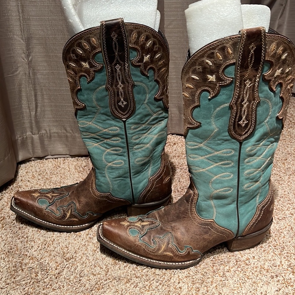 Ariat Western Boots - Picture 4 of 7
